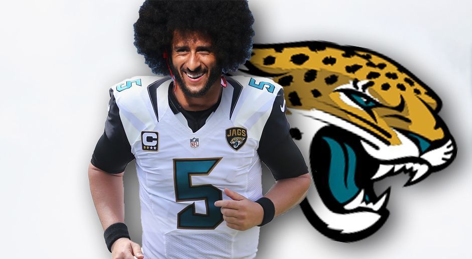 
                <strong>Colin Kaepernick (Free Agent)</strong><br>
                Den Jacksonville Jaguars droht ein Quarterback-Fiasko. Die Franchise aus Florida gab bereits vor dem dritten Preseason-Spiel bekannt, dass der eigentliche Starter Blake Bortles zunächst nur auf der Bank sitzen und durch Backup Chad Henne ersetzt werden wird. Bortles zeigte in der bisherigen Saisonvorbereitung schwache Leistungen und könnte den Berichten mehrerer US-Medien nach, noch vor dem Saisonstart gecuttet werden. Da Henne eigentlich kein Signal Caller ist, mit dem eine Franchise die ganze Saison durchspielen will, brachte "ESPN" den Namen Colin Kaepernick ins Gespräch. Der ehemalige 49ers-Quarterback ist nach seinen Protesten noch immer auf der Suche nach einem neuen Team. Momentan ist der 29-Jährige der beste zur Verfügung stehende Quarterback, könnte dem Team mit seiner Erfahrung und seinen Playmaker-Qualitäten weiterhelfen und gilt im Vergleich zu Bortles weniger als Turnover-Maschine, so "ESPN". Auch einige Jags-Fans forderten bereits mit Plakaten eine Verpflichtung Kaepernicks.
              