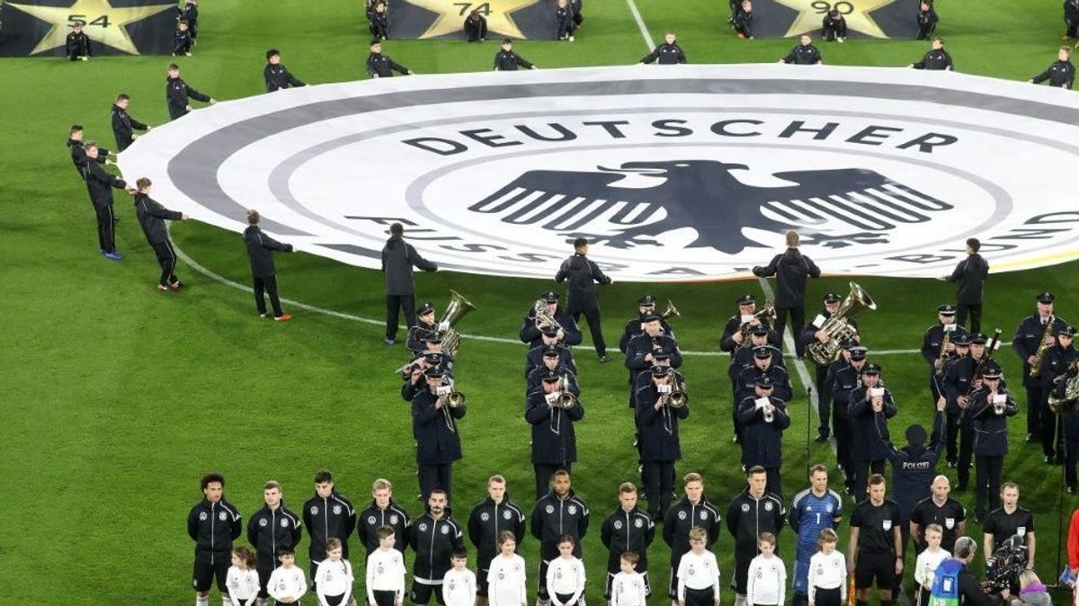 Ärger um Ehrenkarten bei DFB-Länderspielen