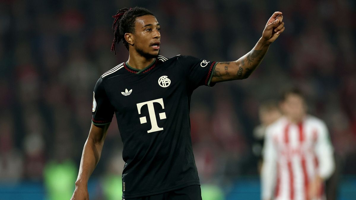 1. FC Köln v FC Bayern München - DFB Cup: Round Two