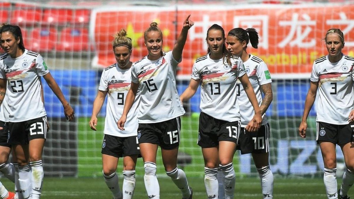 Die DFB-Frauen schicken Grüße an die deutschen U21-Jungs