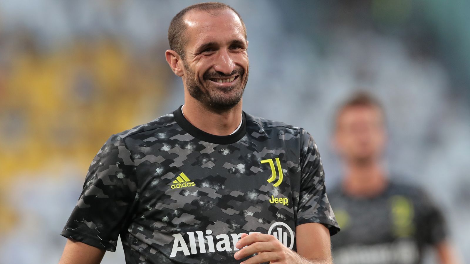 
                <strong>Giorgio Chiellini (Juventus Turin)</strong><br>
                Position: Innenverteidiger - Alter: 37 Jahre -Nationalität: Italien
              