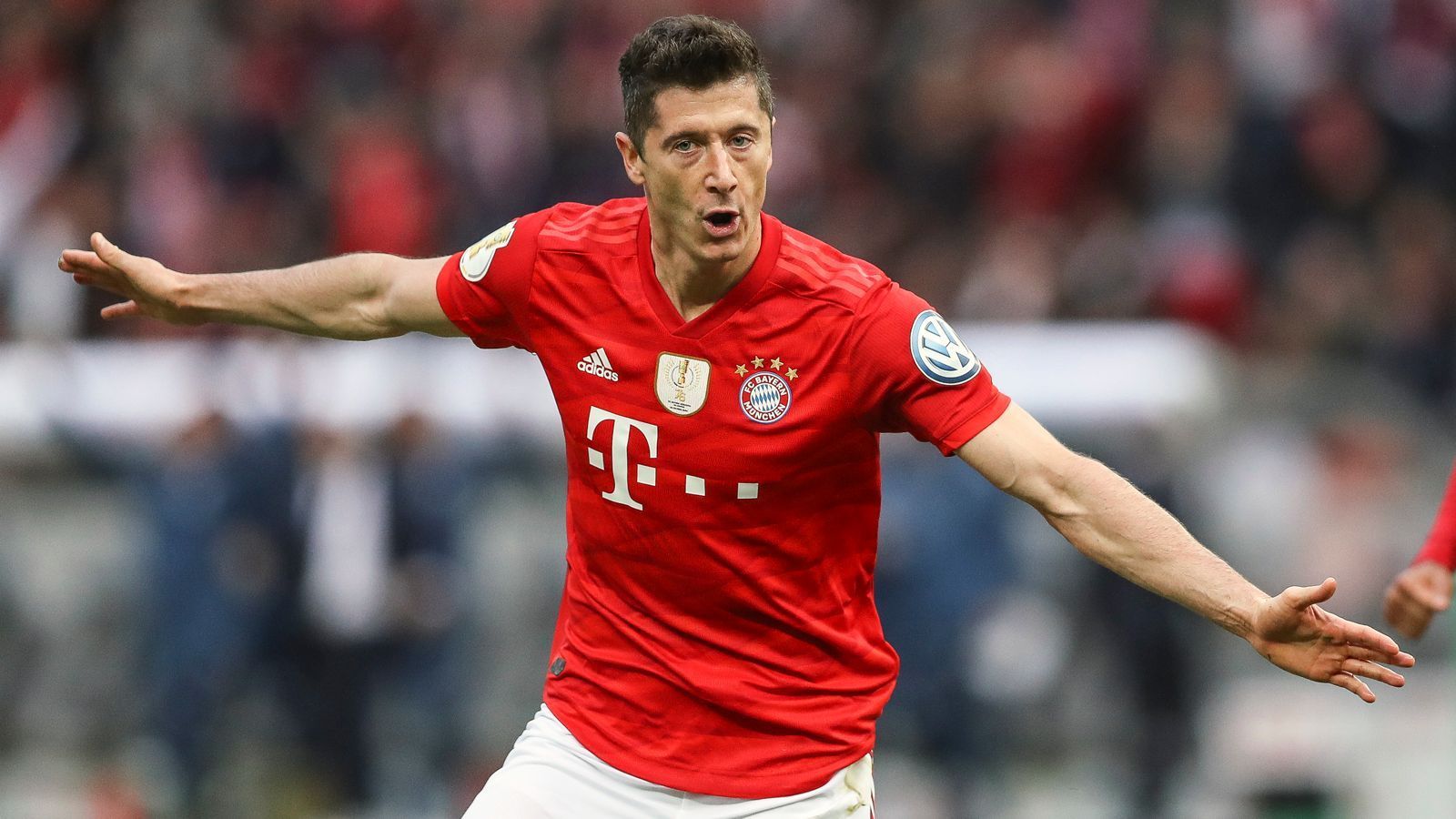 
                <strong>Platz 6 - Robert Lewandowski (FC Bayern München)</strong><br>
                Marktwert: 65 Millionen EuroVertrag bis: 2021Alter: 30 JahrePosition: Mittelstürmer
              