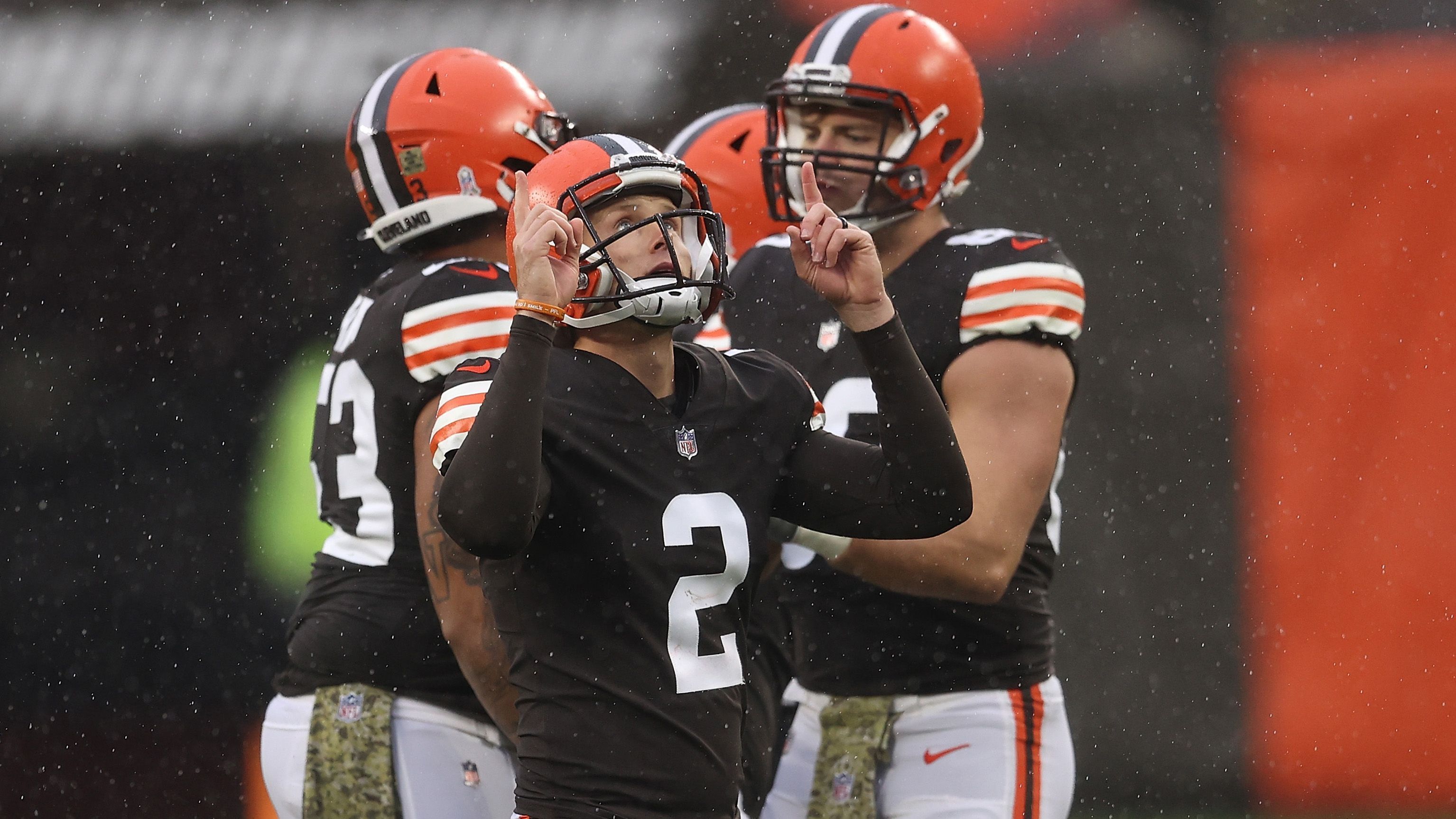 
                <strong>Die meisten verwandelten PAT</strong><br>
                Cody Parkey (Cleveland Browns) mit 6 PAT –Die komplette Statistik im Datencenter >>
              