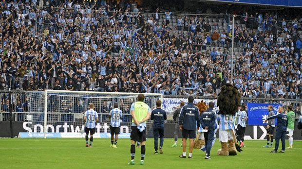 
                <strong>TSV 1860 München</strong><br>
                Die "Löwen" kämpfen in der Zweitliga-Relegation gegen Jahn Regensburg (ab 17:30 Uhr im Liveticker auf ran.de) um den Klassenerhalt. Soweit hätte es gar nicht kommen müssen, hätte der TSV 1860 seine Besten nicht gehen lassen. Hier eine Top 11 der besten noch aktiven ehemaligen Münchner.
              