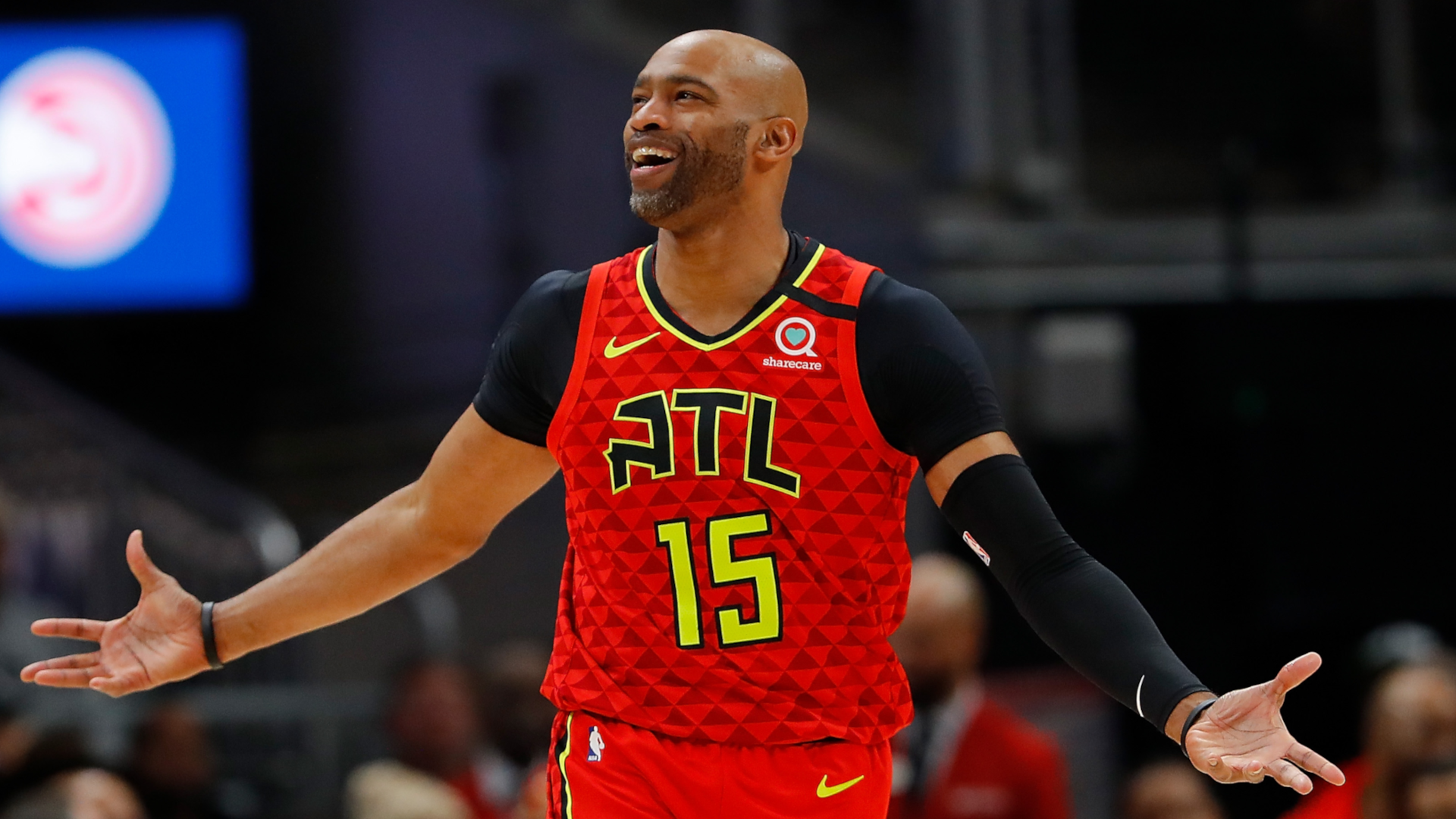 
                <strong>Platz 6: Vince Carter (1998 bis 2020)</strong><br>
                &#x2022; Regular Season Spiele: 1.541 -<br>&#x2022; Getroffene Dreier: 2.290 -<br>&#x2022; Dreierversuche: 6.168 -<br>&#x2022; Trefferquote: 37,1 %<br>
              