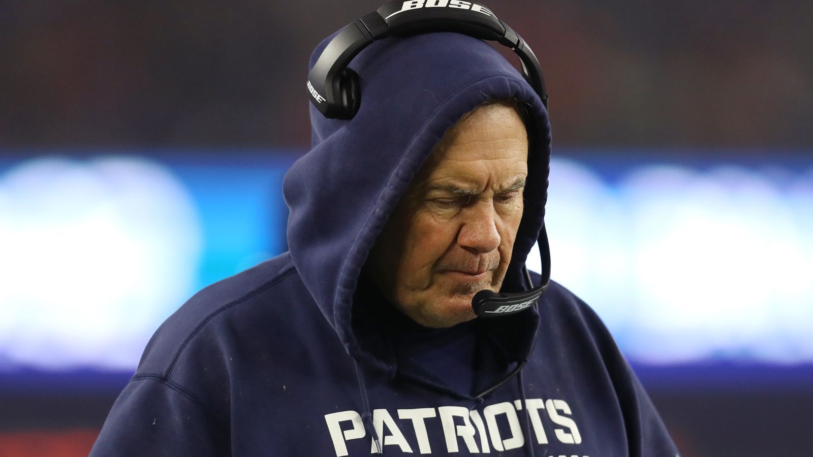 
                <strong>10. New England Patriots</strong><br>
                Over/Under: 9
              
