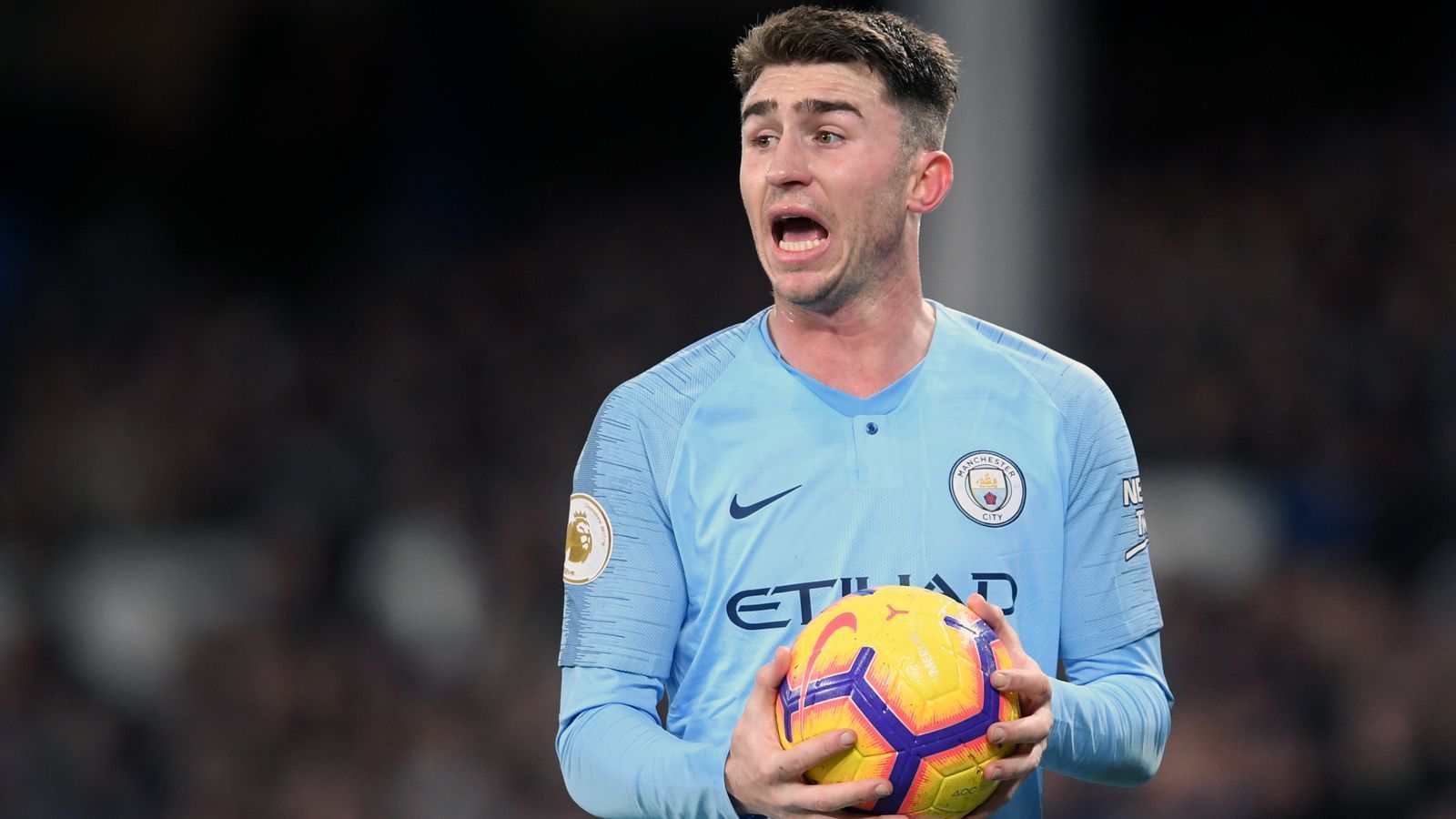 
                <strong>Platz 5: Aymeric Laporte</strong><br>
                Wechsel von: Athletic Bilbao zu Manchester CityZeitpunkt des Wechsels: Januar 2018Alter zum Zeitpunkt des Wechsels: 22 JahreAblösesumme: 65 Millionen Euro
              