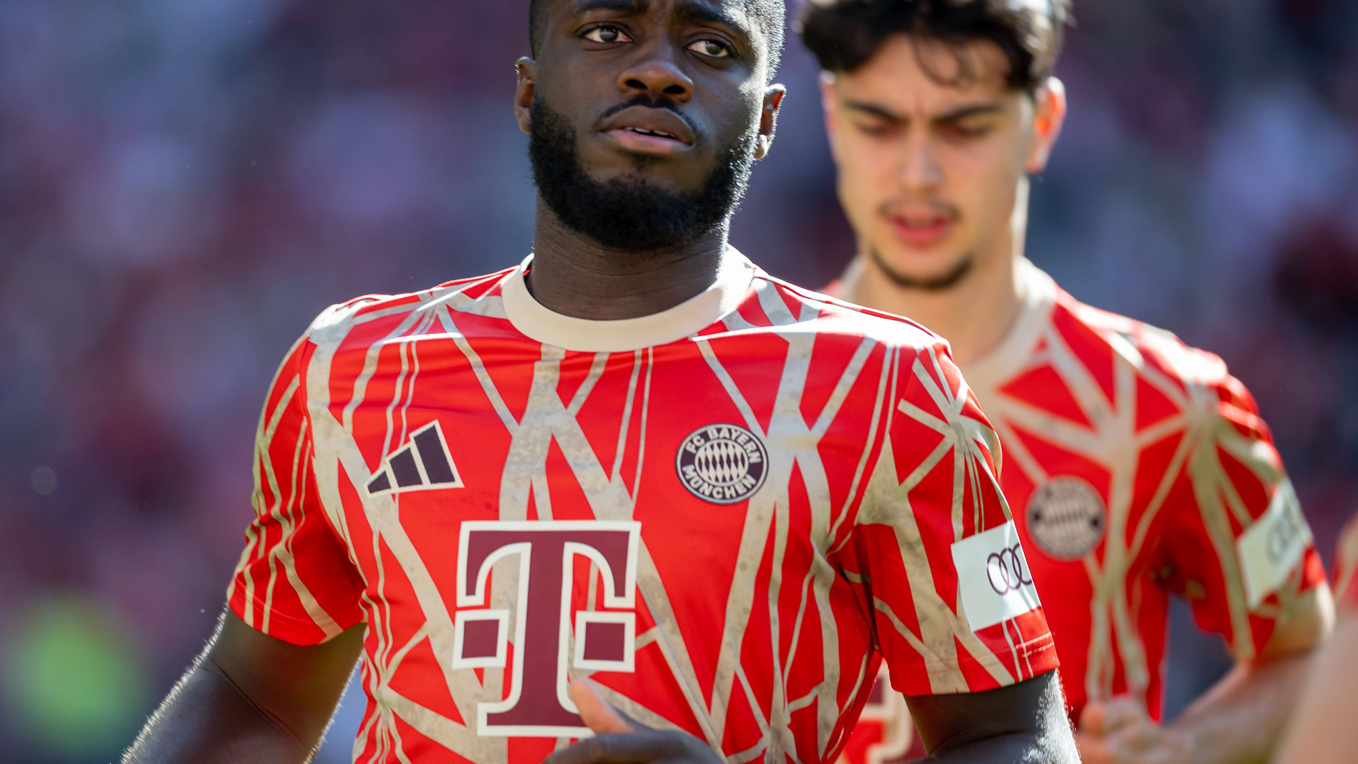 <strong>Dayot Upamecano</strong><br>Ein konzentriertes Spiel des Franzosen. Robust in den Zweikämpfen und sicher im Aufbauspiel knüpft er in der Rolle des linken Innenverteidigers an die ordentliche Leistung aus dem Wolfsburg-Spiel an. Geht am Ende auch mit unter. <em><strong>ran</strong></em>-Note: 4