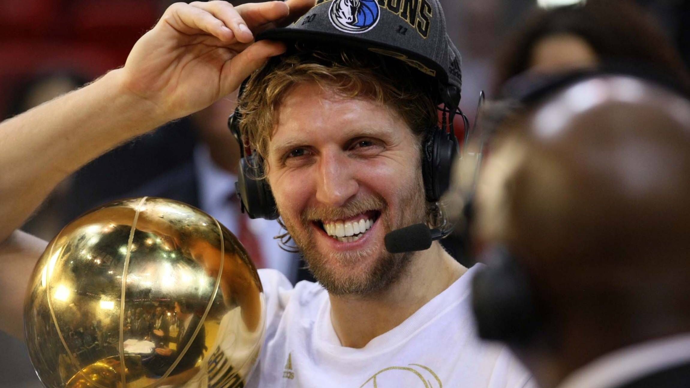 <strong>Dirk Nowitzki (Dallas Mavericks) - Finals MVP 2011</strong><br>Serie: Dallas Mavericks vs. Miami Heat (4-2)<br>Finals-Stats: 26,0 Punkte, 9,7 Rebounds und 2,0 Assists in 40,3 Minuten<br>Playoff-Stats: 27,7 Punkte, 8,1 Rebounds und 2,5 Assists in 39,3 Minuten