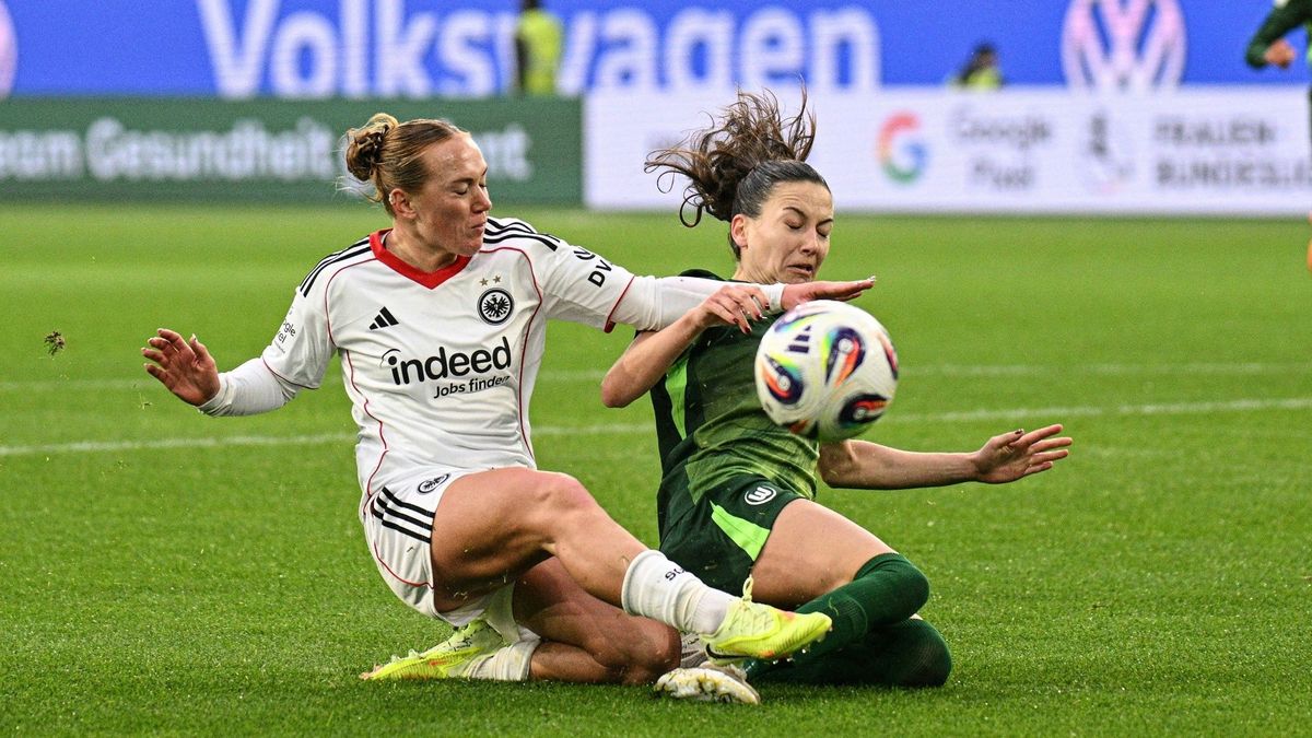 Umkämpftes Spiel in Wolfsburg