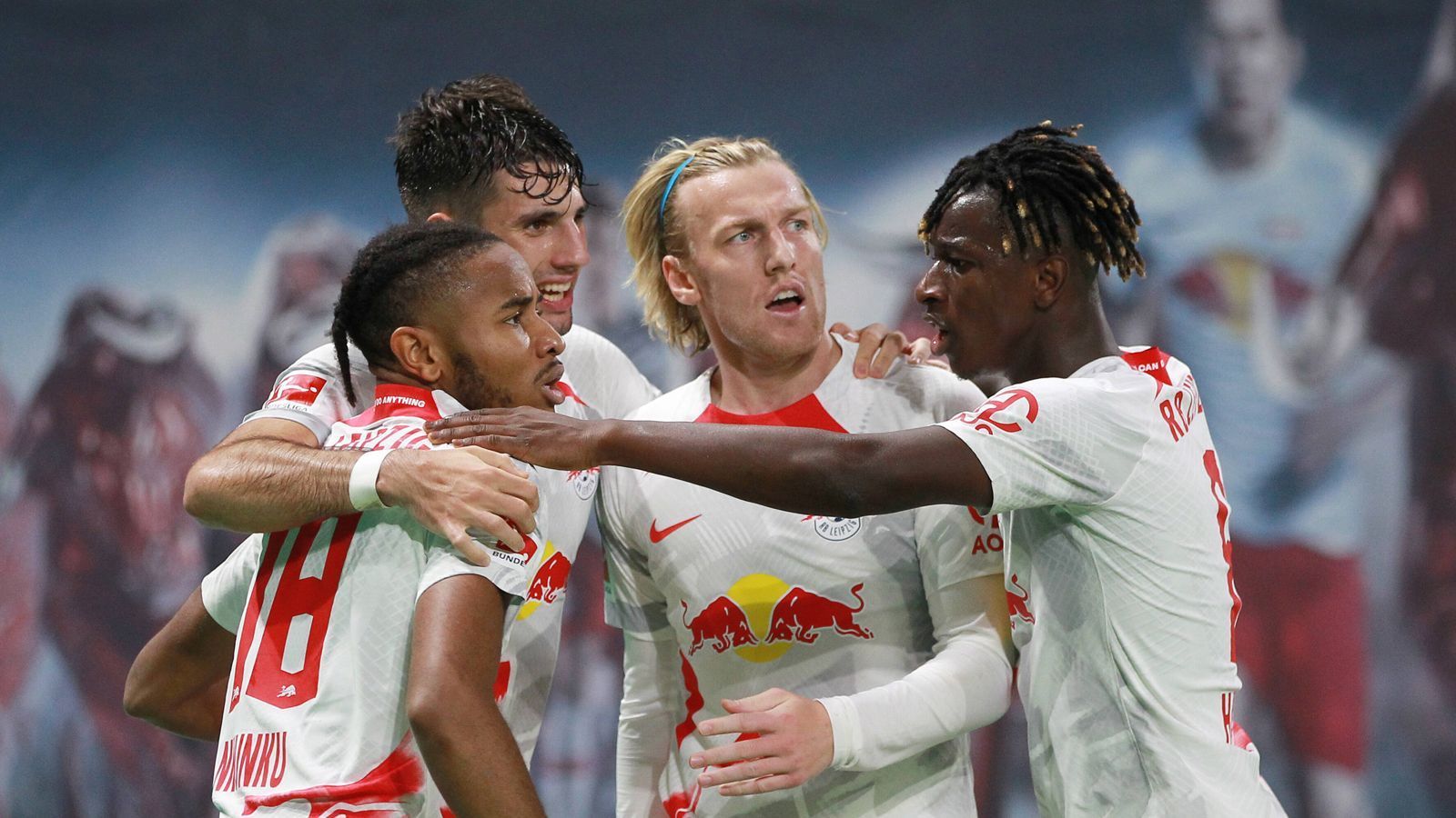 
                <strong>Platz 3: RB Leipzig</strong><br>
                Gesamt: 78,3 Millionen Euro&#x2022; national: 61,5 Millionen Euro<br>&#x2022; international: 16,8 Millionen Euro<br>
              