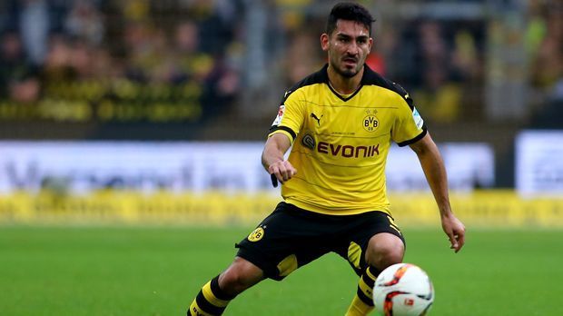 
                <strong>Ilkay Gündogan</strong><br>
                Ilkay Gündogan: Für Ilkay Gündogan geht es in ein zukunftsweisendes halbes Jahr. Sein Vertrag läuft im Sommer 2017 aus. Wenn der BVB aus seinen Fehlern gelernt hat, müsste man Gündogans Vertrag in naher Zukunft verlängern, oder im Sommer verkaufen, um noch eine Ablöse zu generieren. Zuletzt vermied der deutsche Nationalspieler ein Treuebekenntnis: "Eine Entscheidung ist definitiv noch nicht gefallen. Natürlich muss auch alles sehr gut überlegt sein, weil die eigene Karriere zeitlich begrenzt ist."
              