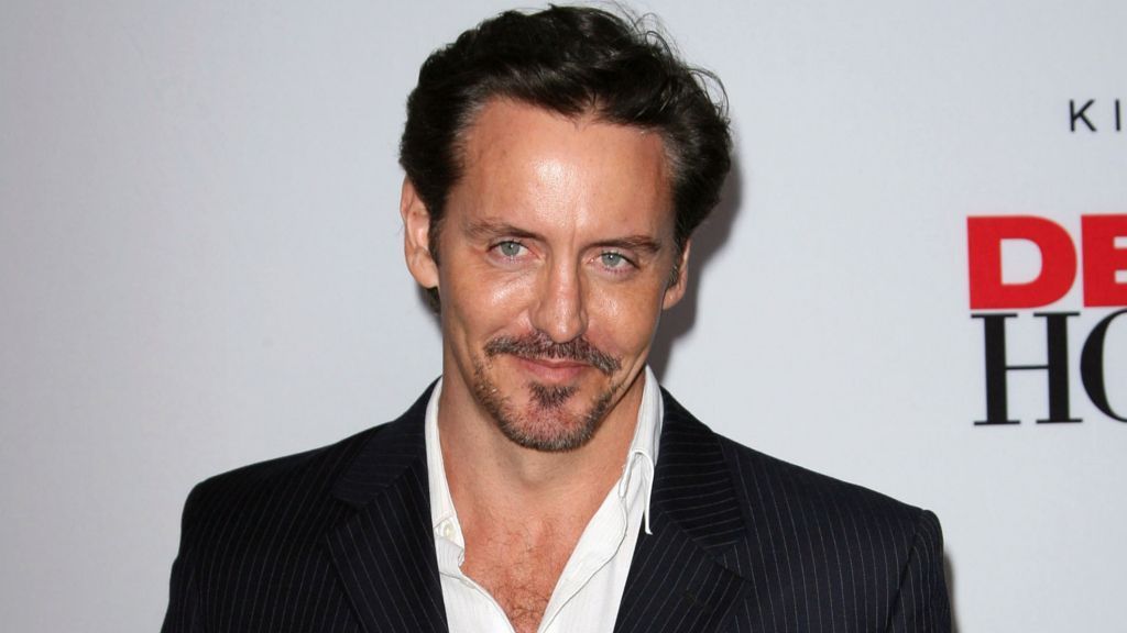 Charles Mesure