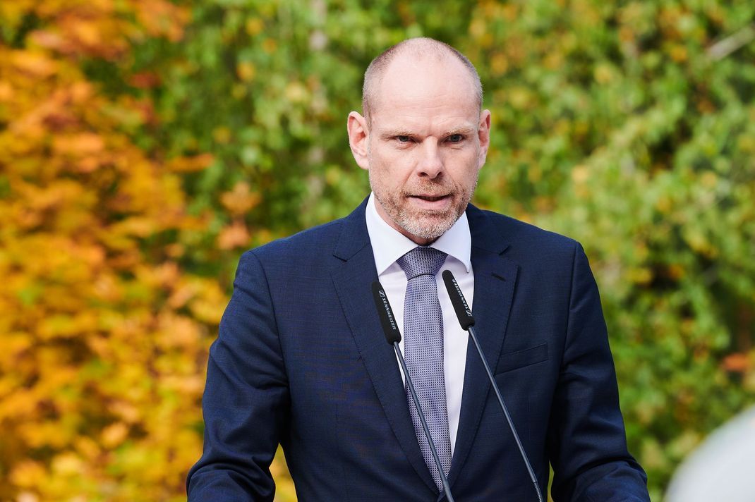 Gedenkstättenleiter Drecoll warnt vor Geschichtsrevisionismus.