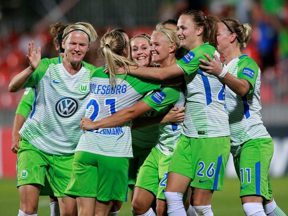 Frauen Wolfsburg in Königsklasse gegen Florenz