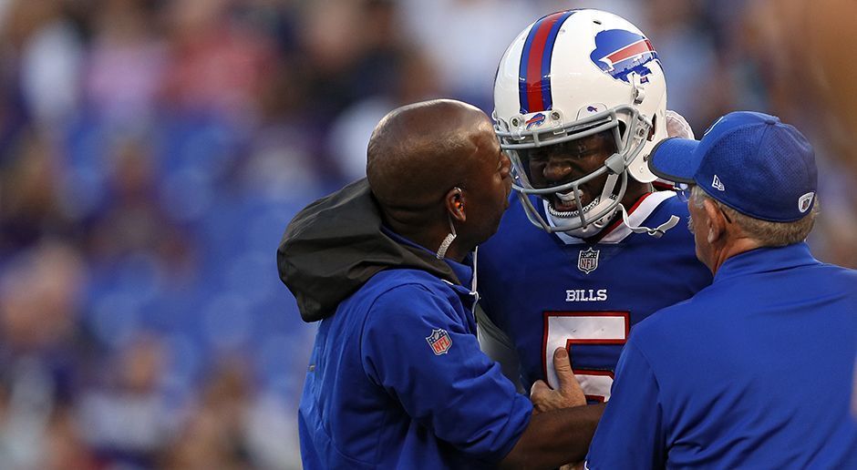 
                <strong>Tyrod Taylor (Buffalo Bills)</strong><br>
                Nach einem Sack musste Tyrod Taylor das Spiel der Bills gegen die Baltimore Ravens mit einer Gehirnerschütterung verlassen. Wie lange der Quarterback ausfallen wird, steht noch nicht fest. Das Team geht jedoch mindestens von einer bis zwei Wochen aus.
              