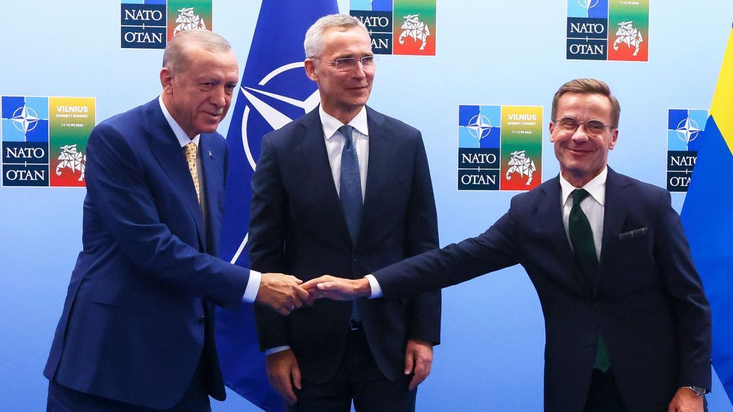 Die Zustimmung der Türkei zum NATO-Beitritt Schwedens ist nun amtlich. 