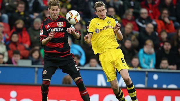 
                <strong>Bayer 04 Leverkusen vs. Borussia Dortmund: Die Einzelkritik</strong><br>
                Borussia Dortmund entscheidet das spannende und umkämpfte Spiel gegen Bayer 04 Leverkusen mit 1:0. Dabei überzeugten auf beiden Seiten vor allem die Abwehrspieler, die es der Offensive schwer machten. Die Einzelkritik zu beiden Teams.
              