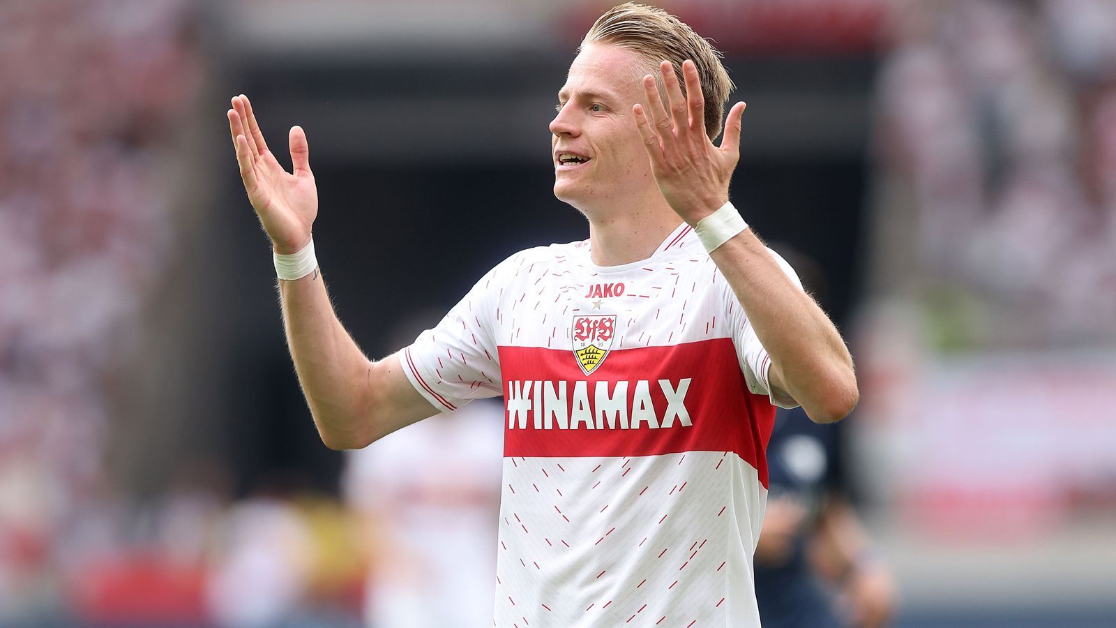 <strong>VfB Stuttgart</strong><br><strong>Verantwortlich:</strong>&nbsp;Markus Lösch (Chefscout)<br><strong>Anzahl der Scouts:</strong>&nbsp;12<br><strong>Namhafte Scouts:</strong>&nbsp;-