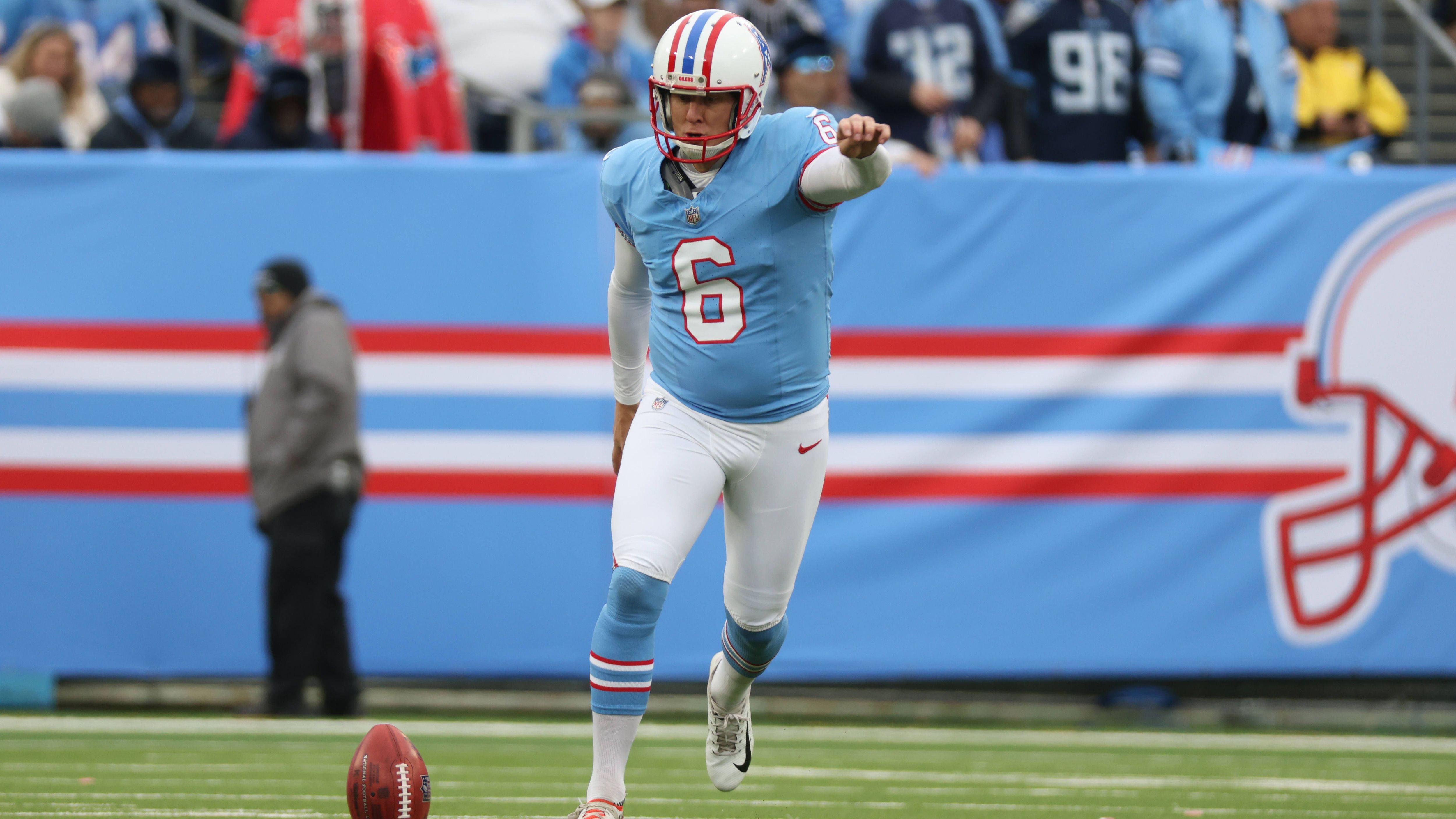 <strong>Tennessee Titans: Nick Folk<br></strong>Alter: 39 Jahre, 5 Monate und 5 Tage<br>Geburtsdatum: 5. November 1984<br>Position: Kicker