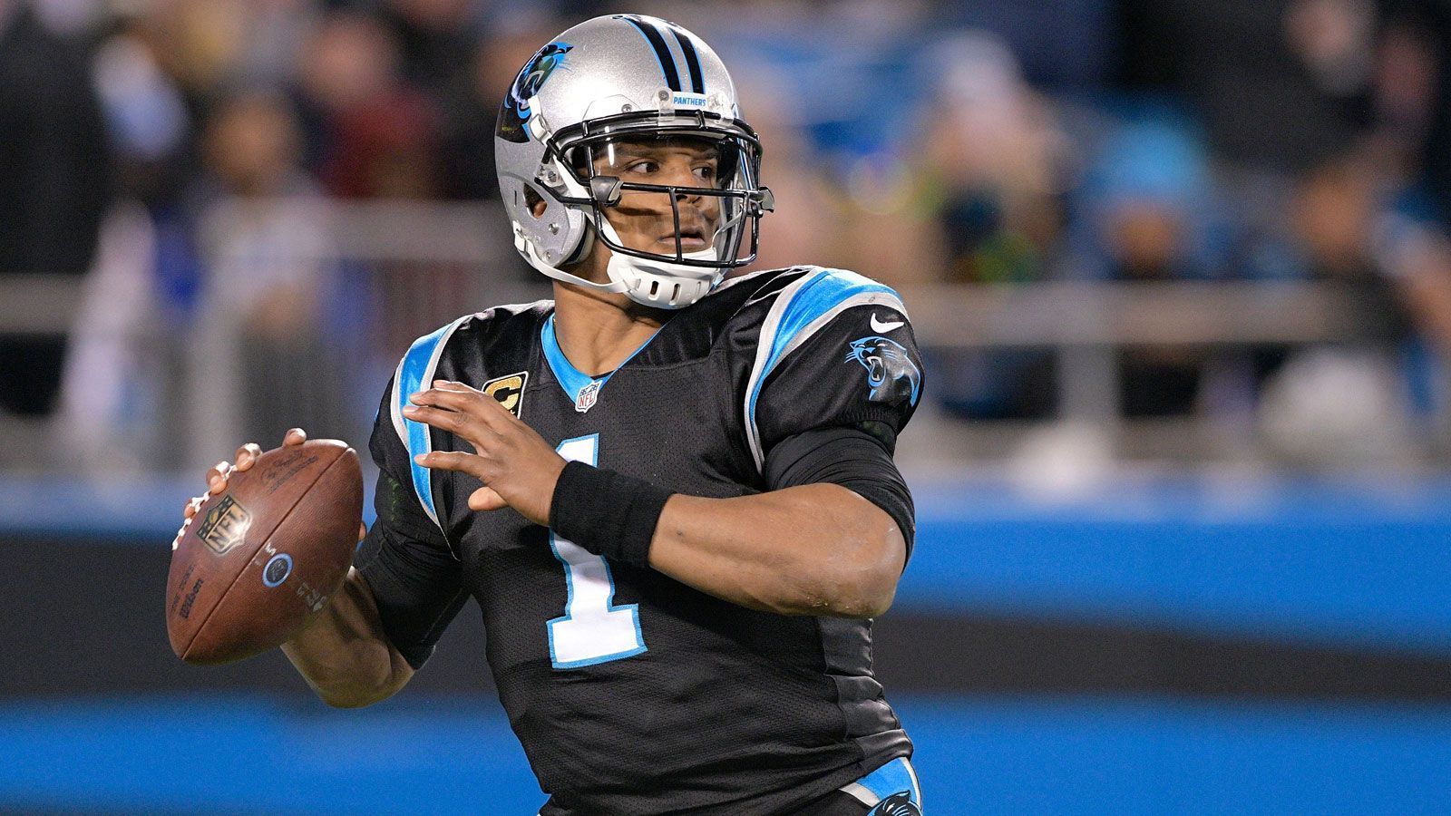 
                <strong>Platz 87: Cam Newton</strong><br>
                Position: QuarterbackTeam: Carolina PanthersPlatzierung im Vorjahr: 25
              