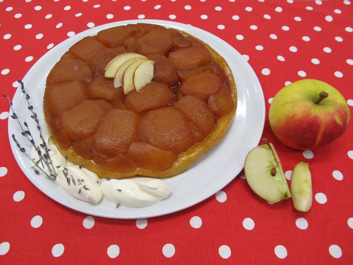 Tarte tatin mit Créme fraîche