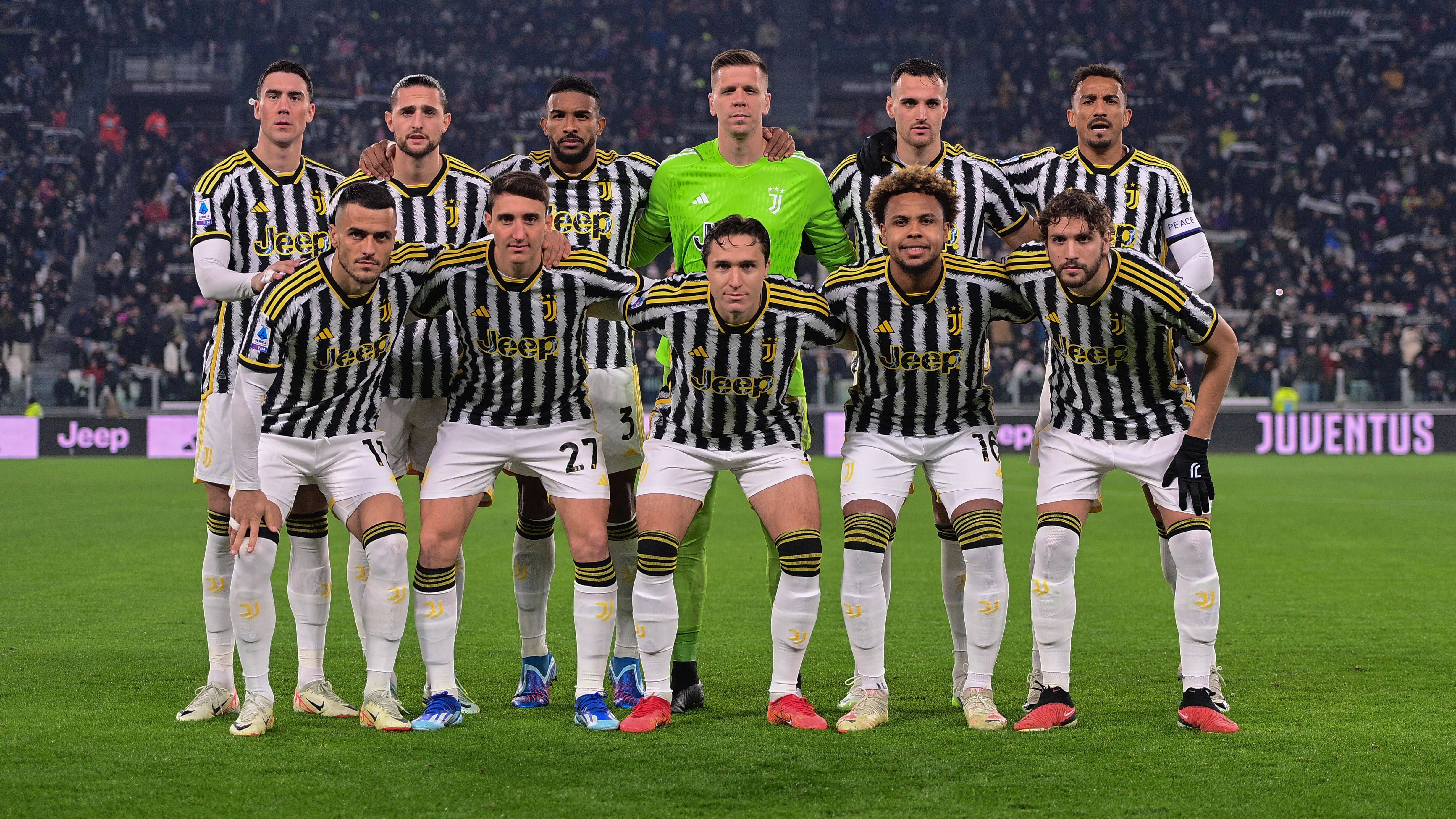 <strong>6. Platz: Juventus Turin</strong><br>Die "Alte Dame" ist ebenfalls nicht im internationalen Fußball vertreten. Das scheint Juve gut zu tun, denn Italiens Rekordmeister hat in der Saison 23/24 lediglich eine Niederlage einstecken müssen und belegt aktuell den 2. Platz der Serie A (elf Siege, drei Unentschieden, eine Niederlage).
