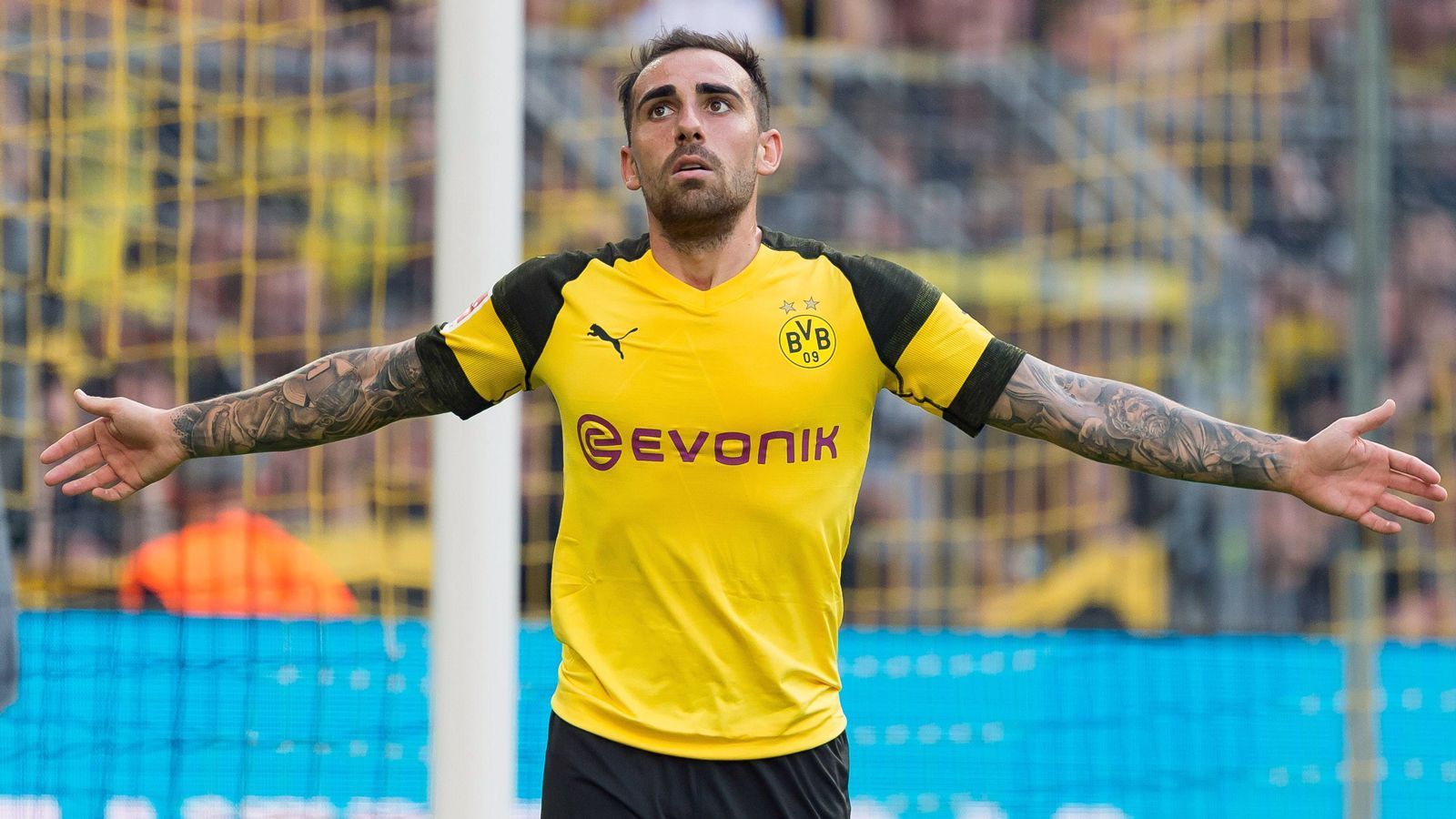 
                <strong>Platz 1 - Paco Alcacer (Borussia Dortmund/Deutschland)</strong><br>
                Liga-Tore 2018/19: 6Liga-Einsätze 2018/19: 3Torquote: 2,00/SpielPosition: Mittelstürmer
              