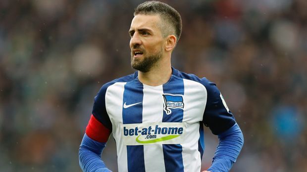 
                <strong>Platz 3 - Vedad Ibisevic (Hertha BSC)</strong><br>
                Platz 3 - Vedad Ibisevic (Hertha BSC)Gamewinner: 5Saisontore gesamt: 12
              