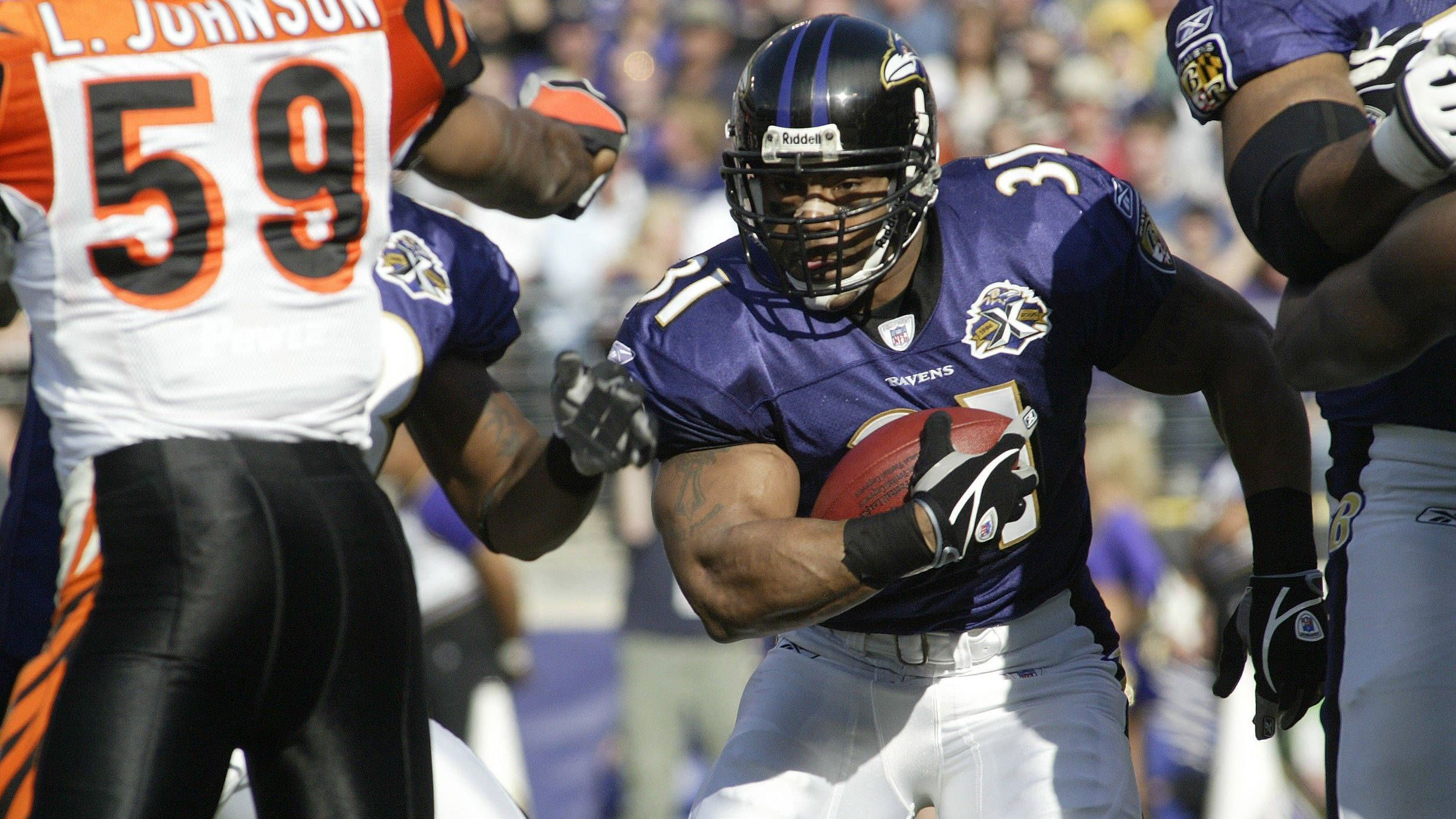 <strong>Baltimore Ravens - Jamal Lewis</strong><br>Rushing-Yards: 7.801<br>Rushing-Touchdowns: 45<br>Jahre im Team: 6<br>Absolvierte Spiele:&nbsp; 91