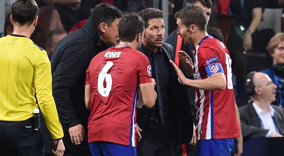 
                <strong>Diego Simeone beim Champions-League-Finale</strong><br>
                Schnell die Jungs nach dem Ausgleich zusammenholen, einbläuen, was man umgesetzt haben will.
              