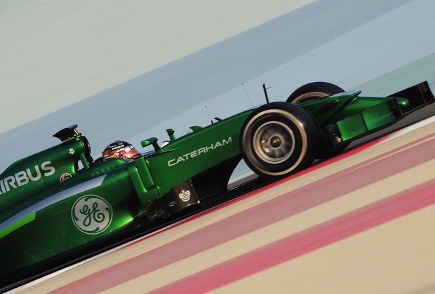 
                <strong>Caterham CT05</strong><br>
                Besitzer Tony Fernandes rief vor der Saison die "letzte Chance" für das Team aus. Nach vier erfolglosen Jahren haben einige Experten den Caterham CT05 durchaus auf dem Zettel...
              