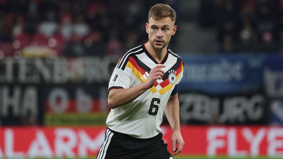 Leipzig , Fußball Länderspiel WM Qualifikation ( Europa ) , Deutschland vs. Slowakei , Joshua Kimmich ( GER ) *** Leipzig , Football international World Cup qualifier Europe , Germany vs Slovakia ,...