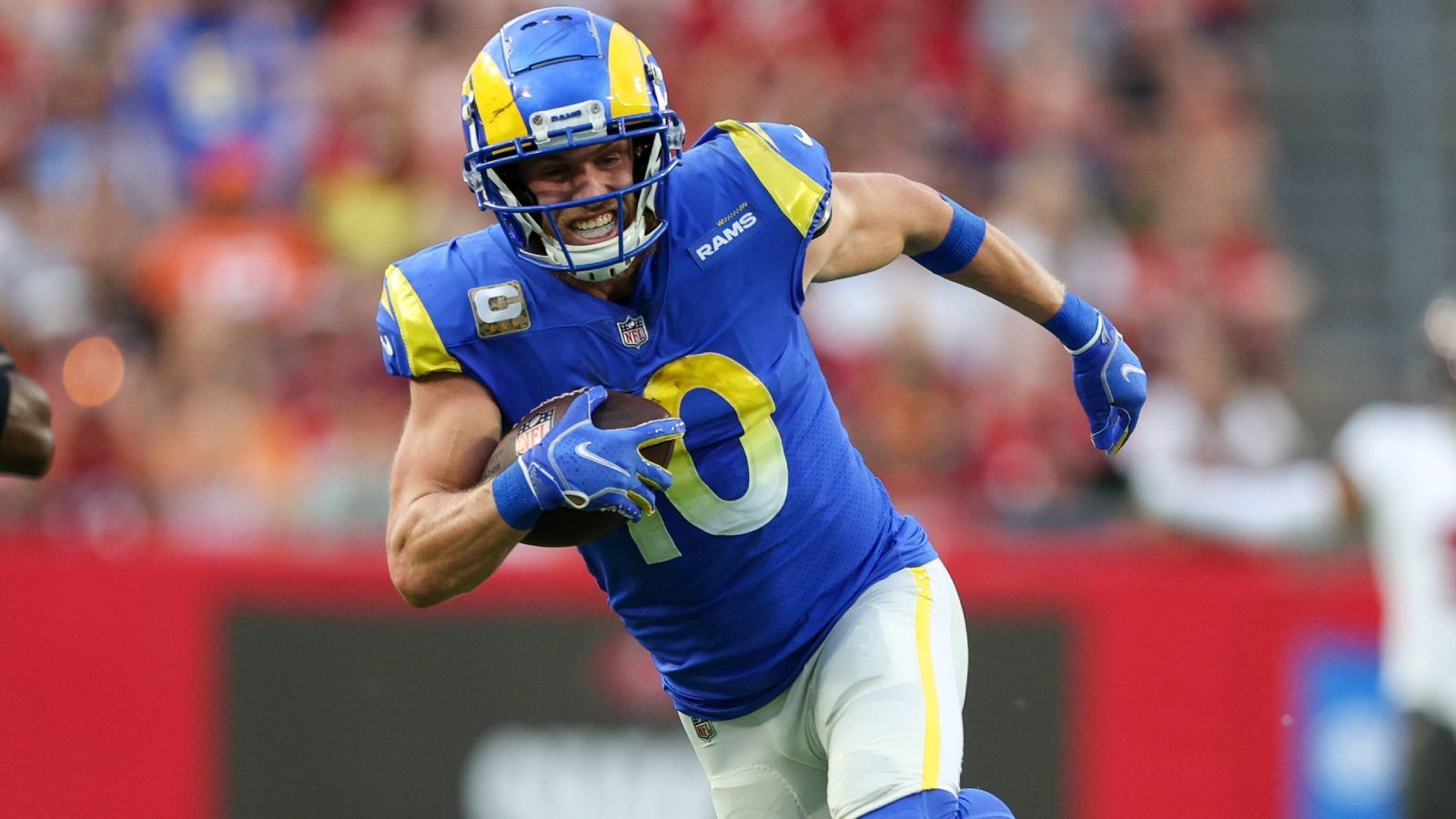 
                <strong>Platz 15: Cooper Kupp</strong><br>
                &#x2022; Team: Los Angeles Rams<br>&#x2022; Position: Wide Receiver<br>&#x2022; Platzierung im Vorjahr: 29<br>
              
