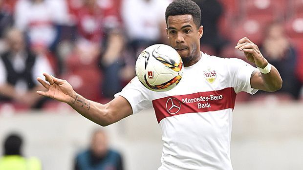 
                <strong>Meiste Torschussbeteiligungen: Daniel Didavi</strong><br>
                Meiste Torschussbeteiligungen: Daniel Didavi. Bei schlappen 55 Abschlüssen des VfB Stuttgart hat der 25-Jährige seine Füße im Spiel. Allein 34 Mal versucht's Didavi selbst - allerdings springen dabei nur zwei Treffer heraus. Auch diese Werte zeigen die Misere der schwäbischen Offensive.
              