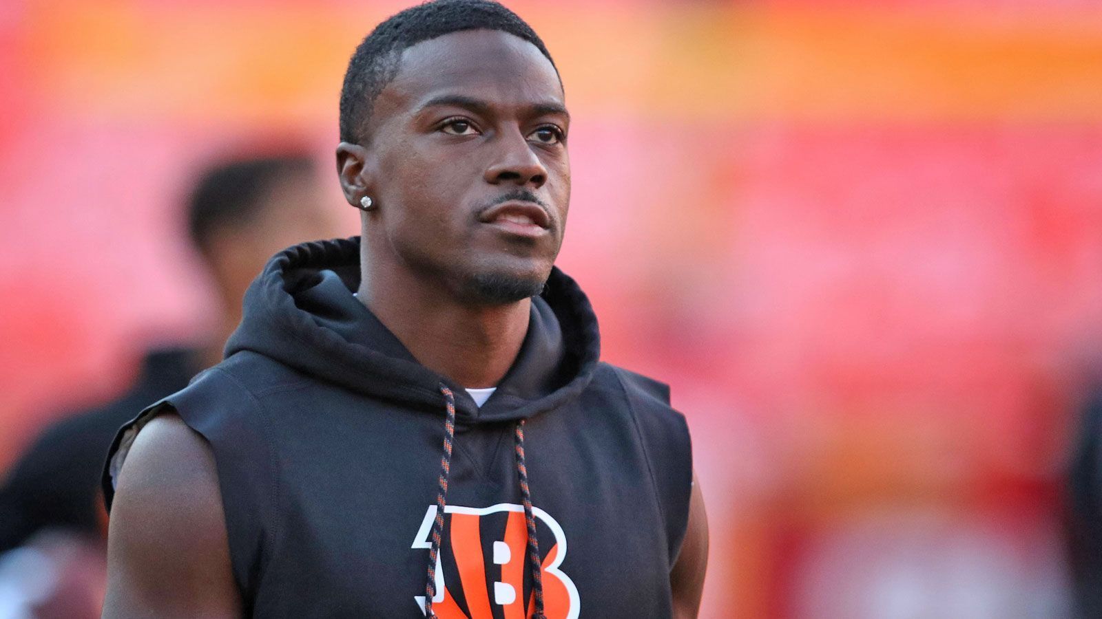 \ud83d\udea8: AJ Green has offically signed a one day contract with the Bengals and  will be retiring a Cincinnati Bengal! Tomorrow he will be the\u2026 | Instagram