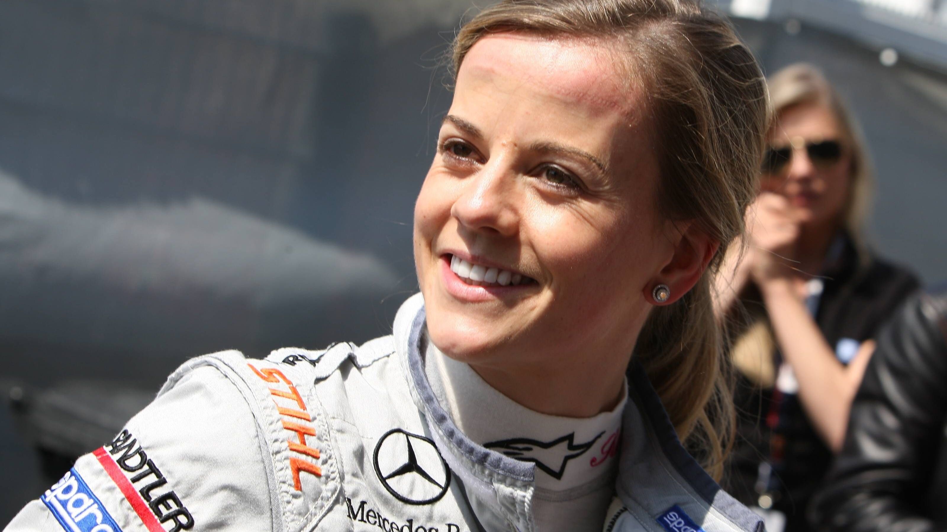 <strong>Susie Wolff</strong><br>Zeit in der DTM: 2006 - 2012<br>Teams: Mücke Motorrsport, Persson Motorsport<br>Anzahl der Rennen: 72<br>Größte Erfolge: 7. Platz