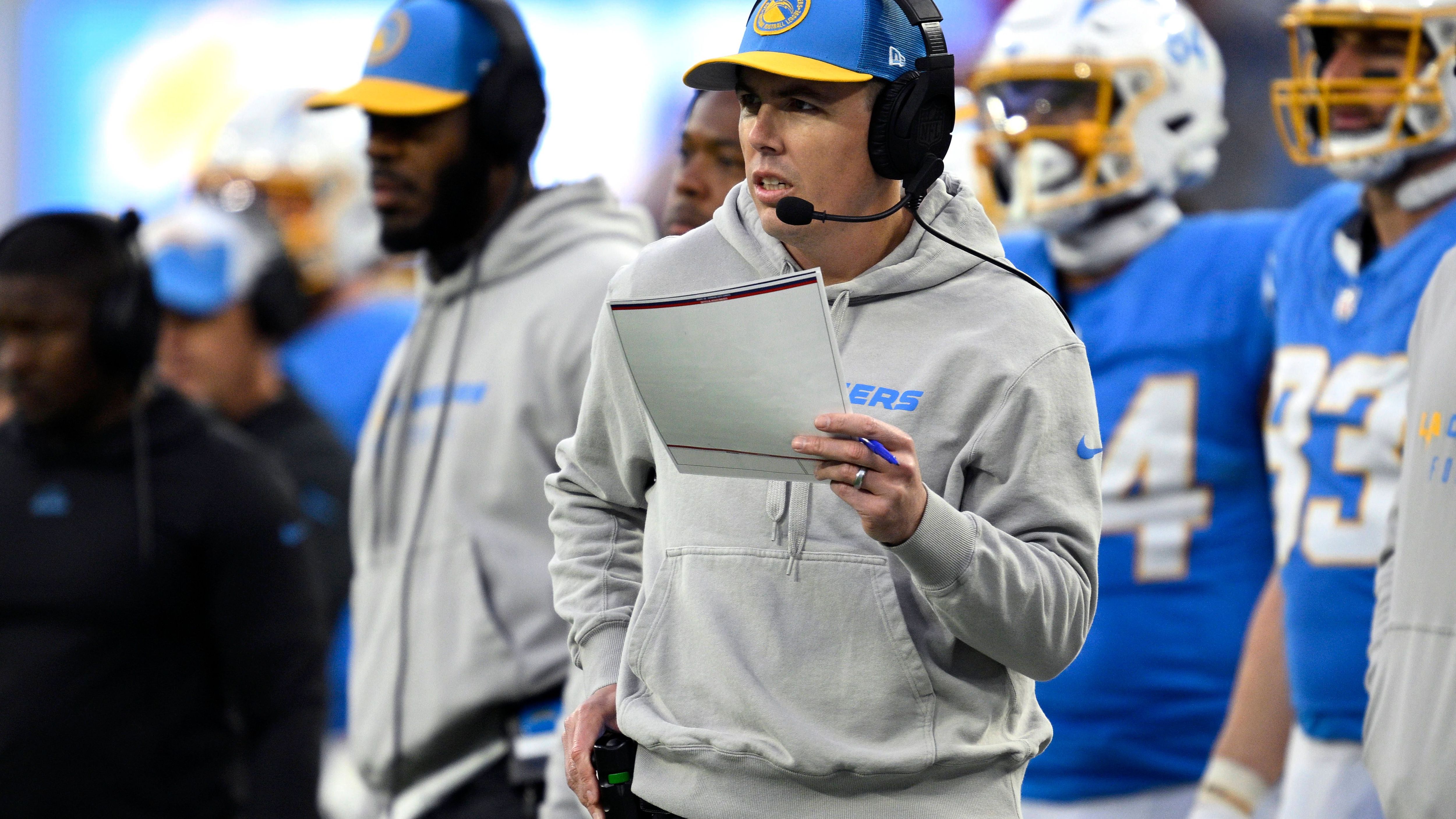 <strong>Kellen Moore&nbsp;(Offensive Coordinator, Los Angeles Chargers)</strong>&nbsp;<br>Bereits in seiner erfolgreichen Zeit als Offensive Coordinator der Dallas Cowboys galt Moore als ein potenzieller Head Coach in der NFL. Stattdessen wechselte er 2023 in unveränderter Rolle zu den Los Angeles Chargers, erlebte dort aber eine enttäuschende Saison.