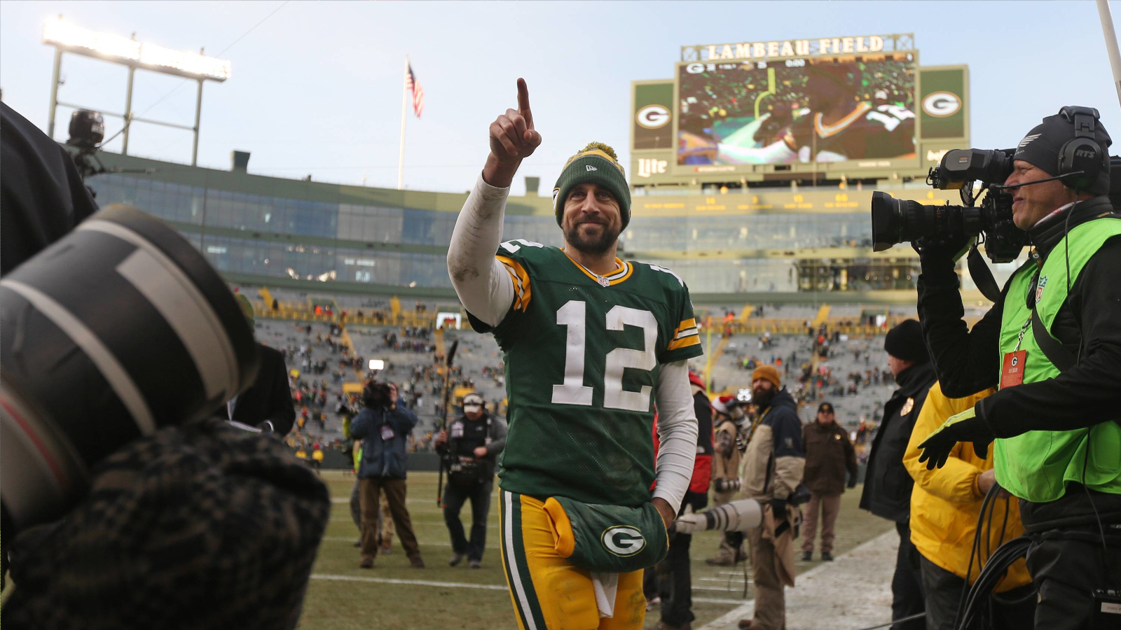
                <strong>Platz 26: Green Bay Packers</strong><br>
                &#x2022; <strong>0,433 - </strong>22 Siege, 29 Niederlagen, 1 Unentschieden - <br>&#x2022; Restliche Spiele: @Ravens, vs. Browns, vs. Vikings, @Lions<br>
              
