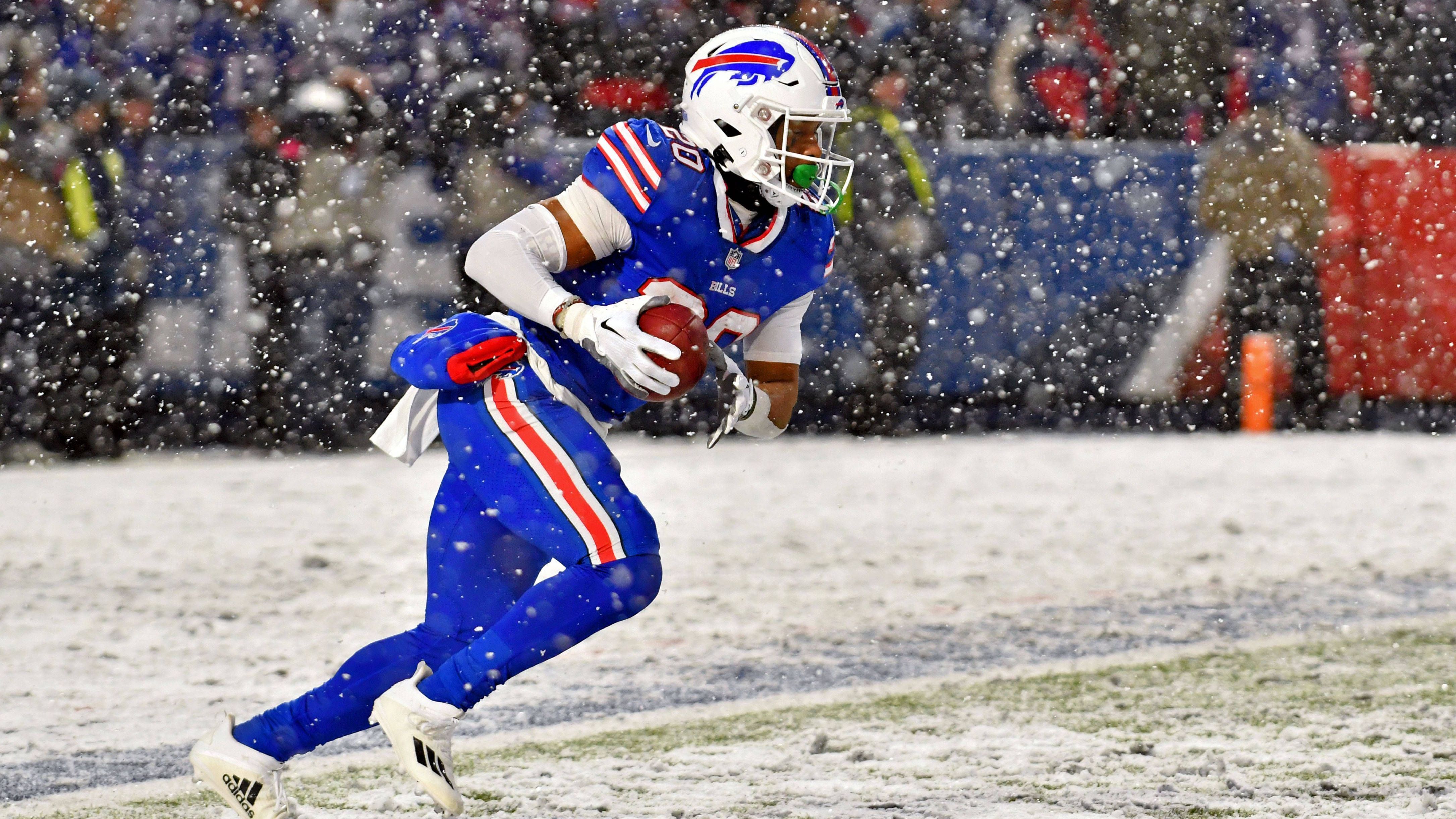 <strong>Nyheim Hines (Running Back)</strong><br>Auch Nyheim Hines hat keine Zukunft mehr bei den Bills. Die Franchise spart durch die Kündigung 4,66 Millionen Dollar an Cap ein.<br>Der 27-Jährige wurde im November 2022 für Zack Moss und einen 2023 Fünftrunden-Pick (#162 Will Mallory) von den Indianapolis Colts nach Buffalo getradet.