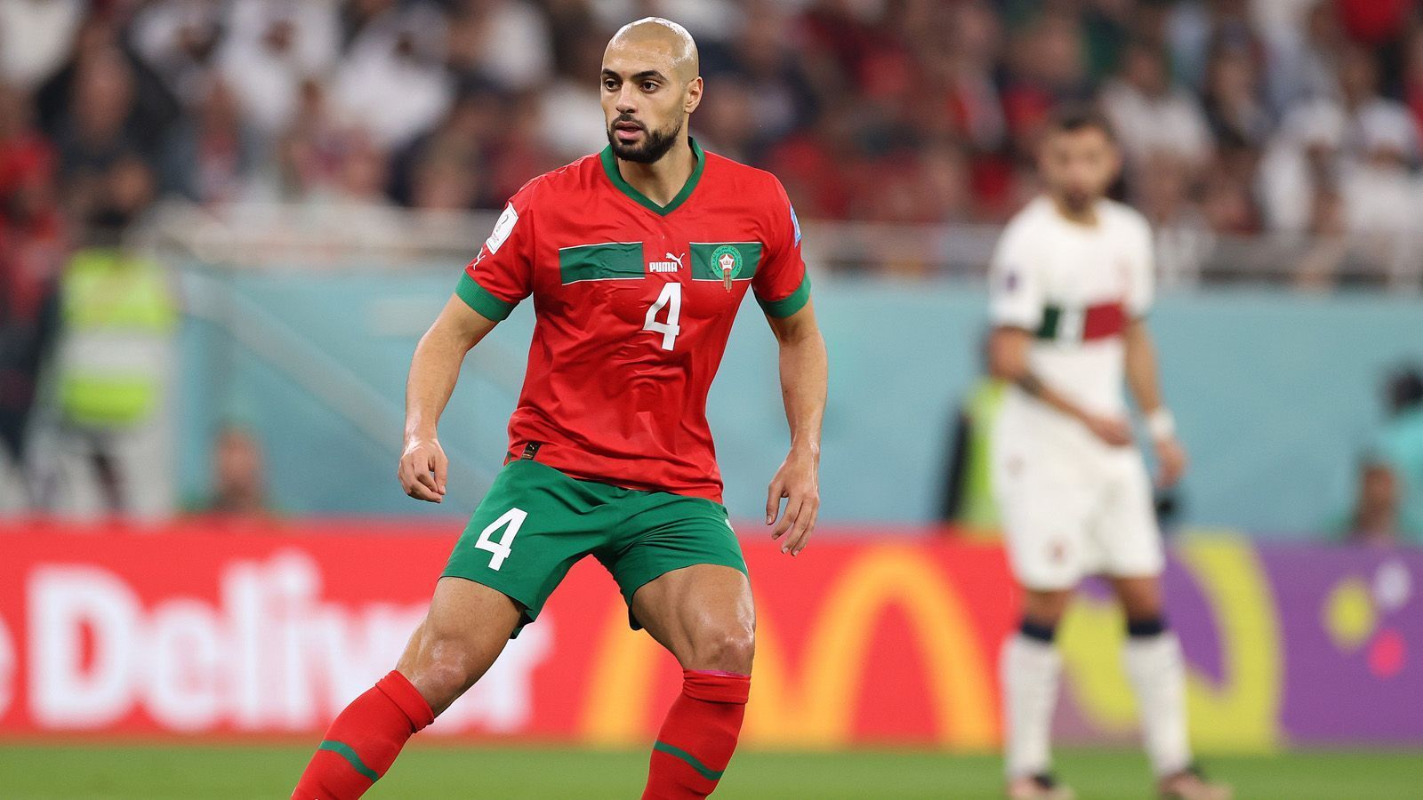 
                <strong>Platz 4: Sofyan Amrabat (plus 15 Millionen)</strong><br>
                &#x2022; Nationalmannschaft: Marokko<br>&#x2022; Verein: AC Florenz<br>&#x2022; alter Marktwert: 10 Millionen Euro<br>&#x2022; <strong>neuer Marktwert: 25 Millionen Euro (Steigerung um 150 Prozent)</strong><br>
              