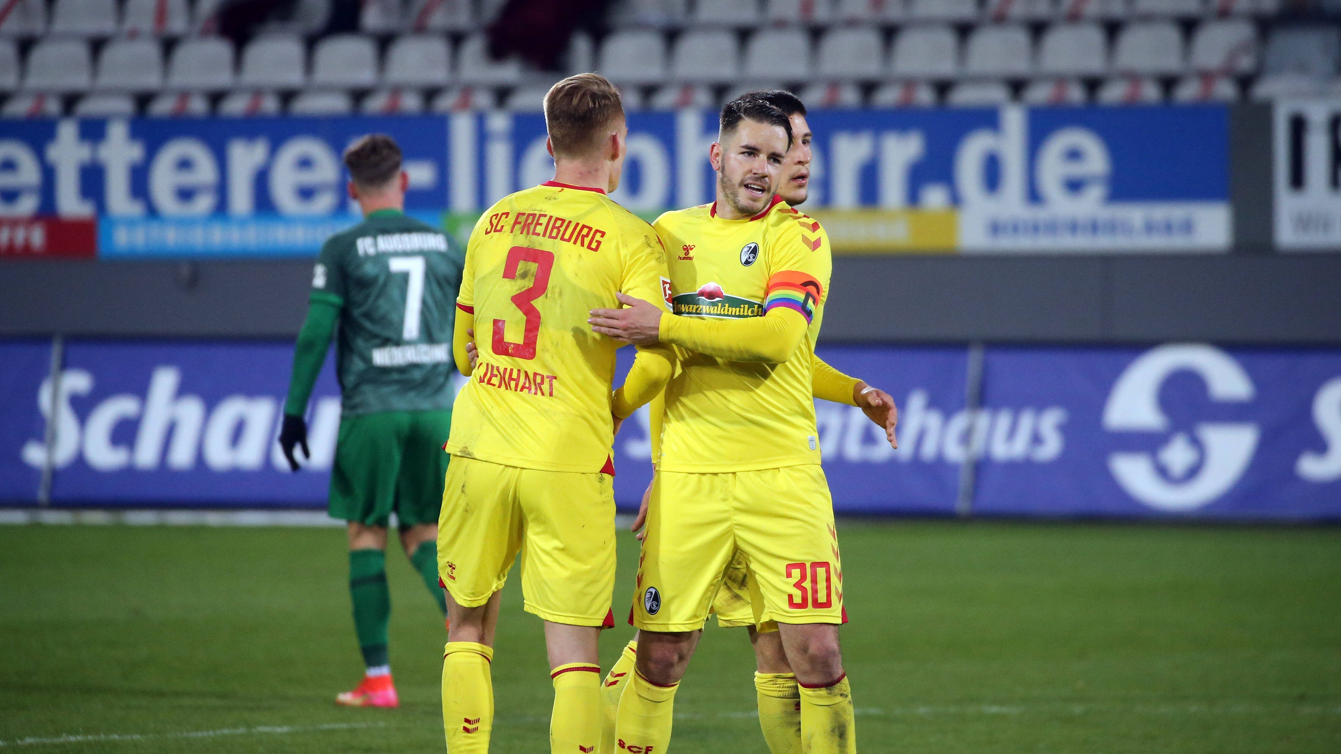 
                <strong>SC Freiburg (drei Spieler)</strong><br>
                &#x2022; Christian Günter (Deutschland) - <br>&#x2022; Philipp Lienhart (Österreich) -<br>&#x2022; Rolland Sallai (Ungarn)<br>
              