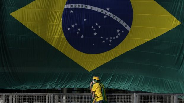 Brasiliens Präsident Bolsonaro nach Wahlniederlage abgetaucht