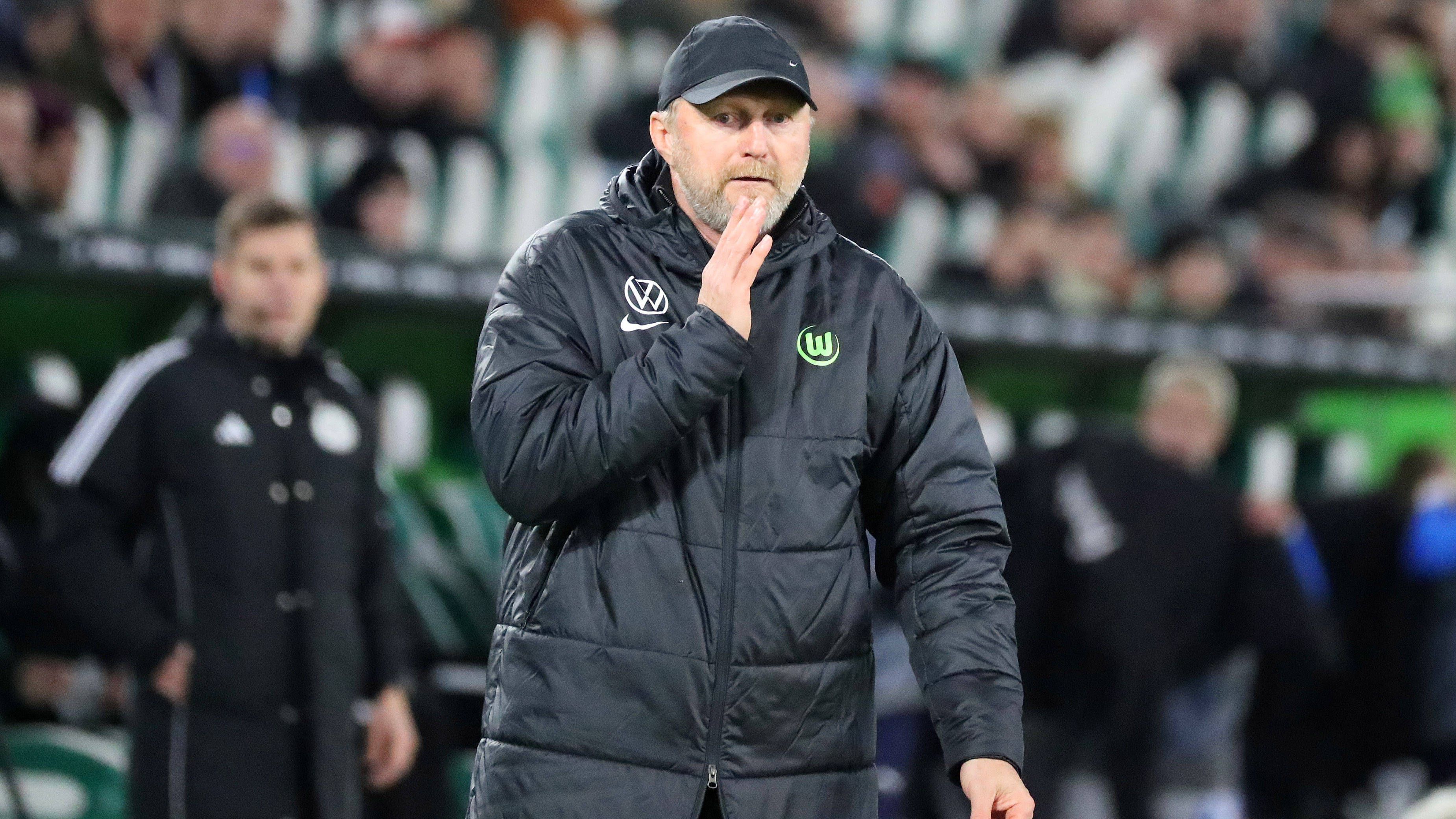 <strong>VfL Wolfsburg: Ralph Hasenhüttl</strong><br>• <strong>Vertrag bis: </strong>01.07.2026<br>• <strong>Beim Klub seit: </strong>17.03.2024