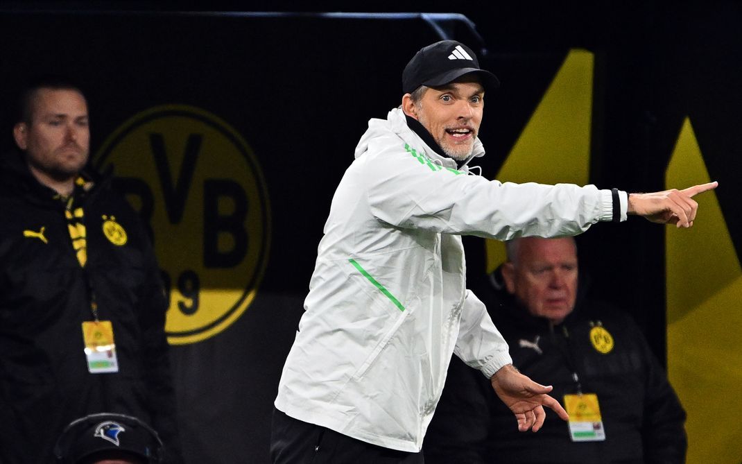 FC-Bayern-Coach hat nach dem Sieg seines Teams gegen Dortmund für einen TV-Eklat gesorgt.