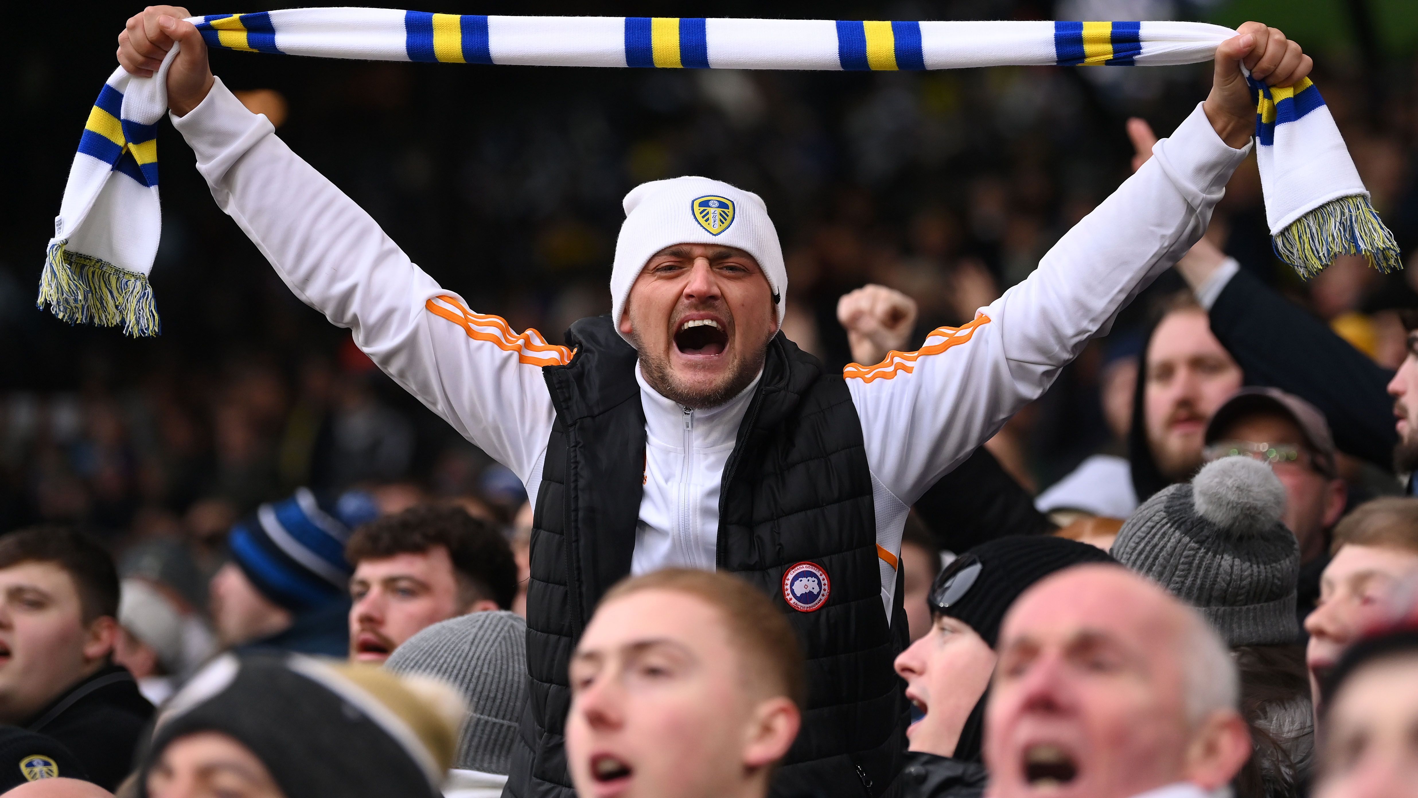 
                <strong>Platz 11: Leeds United</strong><br>
                Wert: 343 Millionen Euro 
              