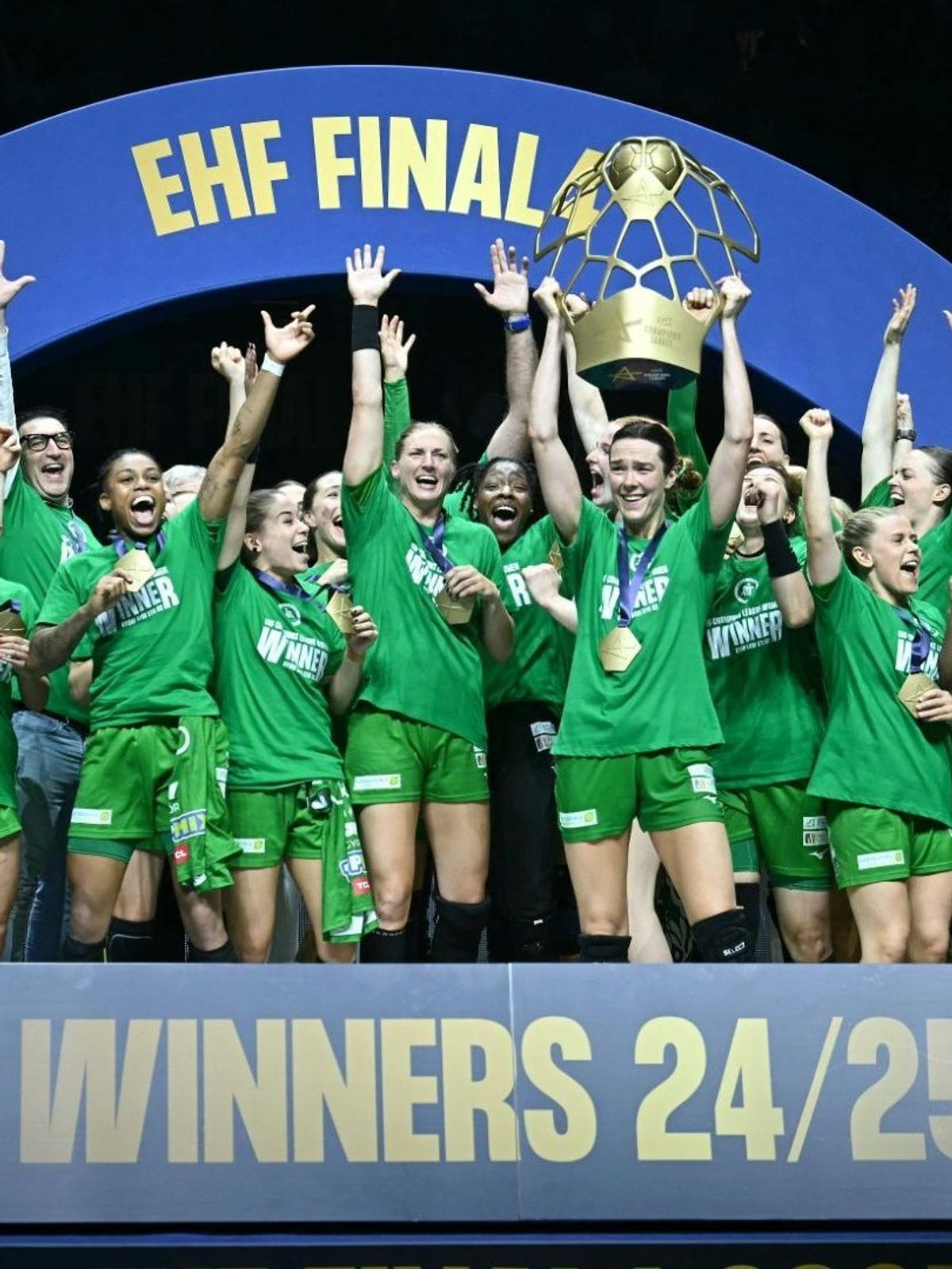 Györi gewinnt erneut den Titel