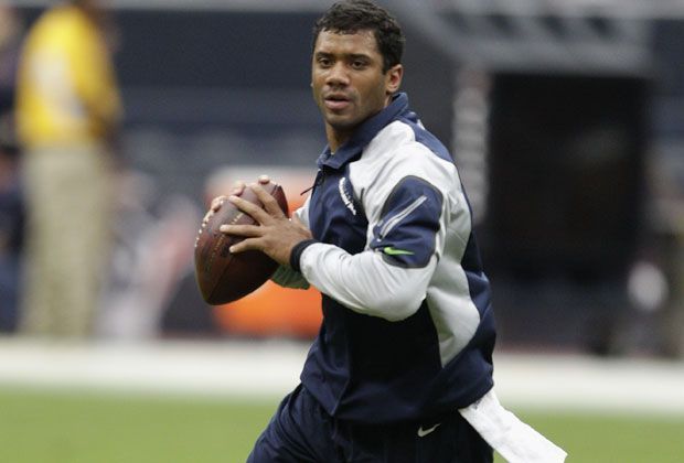 
                <strong>Russell Wilson</strong><br>
                Da die zuletzt starke Broncos-Defense wohl den größten Fokus auf Punktemaschine Marshawn Lynch legen wird, muss Wilson diesmal einen Großteil der offensiven Last schultern. Er muss also mehr Risiko gehen und versuchen, mit der Angriffsmaschine der Broncos mitzuhalten.
              