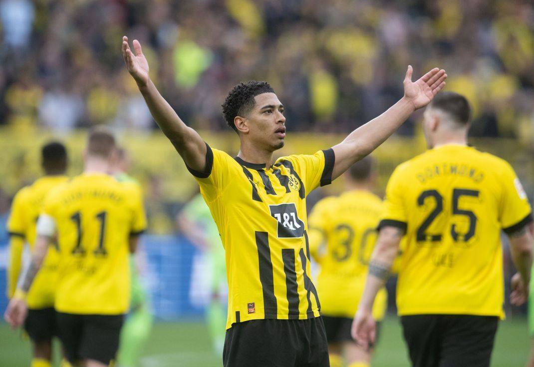 Borussia Dortmund feiert überzeugenden 6:0-Sieg über Wolfsburg.