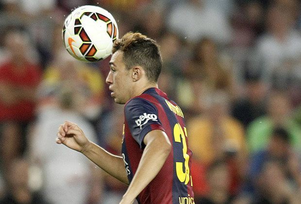 
                <strong>Munir El Haddadi: Das neue Barca-Juwel</strong><br>
                Bevor er 2011 in die Jugendakademie des FC Barcelona wechselte, spielte El Haddadi für CF Rayo Majadahonda. Nach 32 Toren in 29 Spielen rissen sich unter anderem Real Madrid und Manchester City um das Mega-Talent.
              